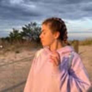 Meet your Posher, Natalia